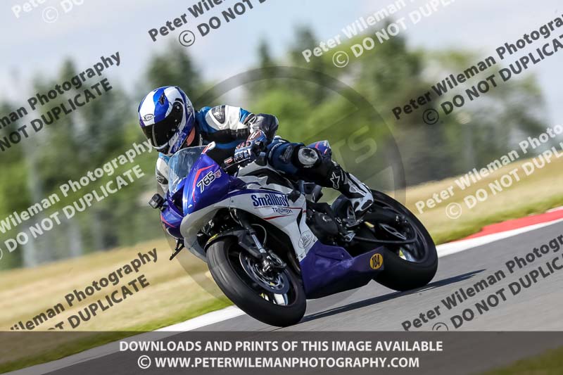 donington no limits trackday;donington park photographs;donington trackday photographs;no limits trackdays;peter wileman photography;trackday digital images;trackday photos